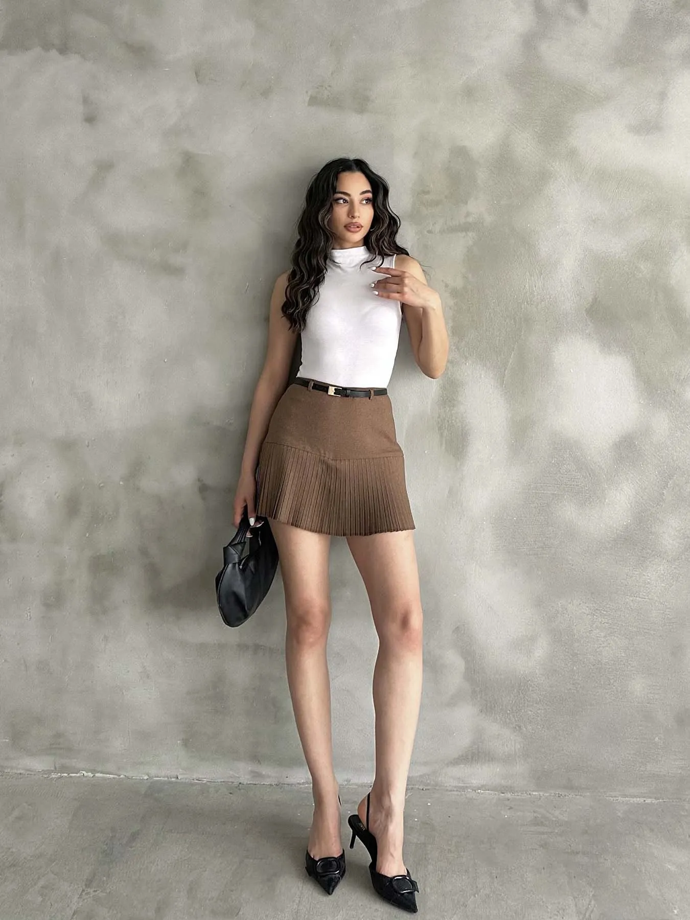 Kahve eteği piliseli şort etek kombine modeller